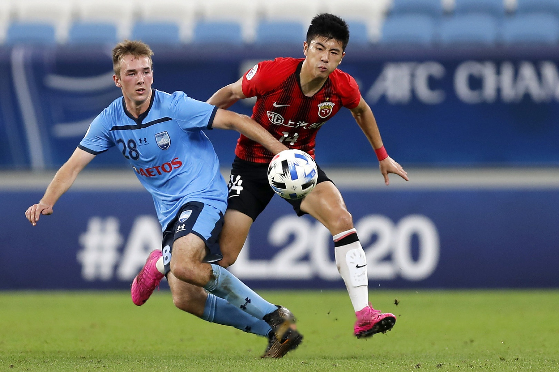 包含休斯敦火箭内部会议纪要流出：集结日防线松动，亚冠使命明确，更衣室氛围转暖的词条-金年会